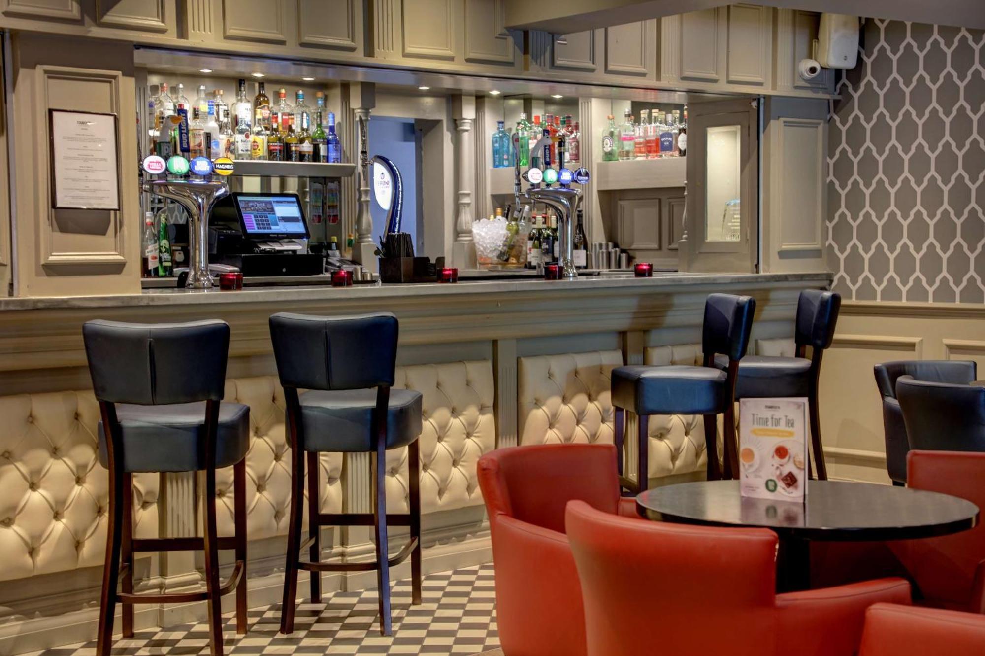 Отель Crowne Plaza East Midlands Airport By Ihg Дерби Экстерьер фото
