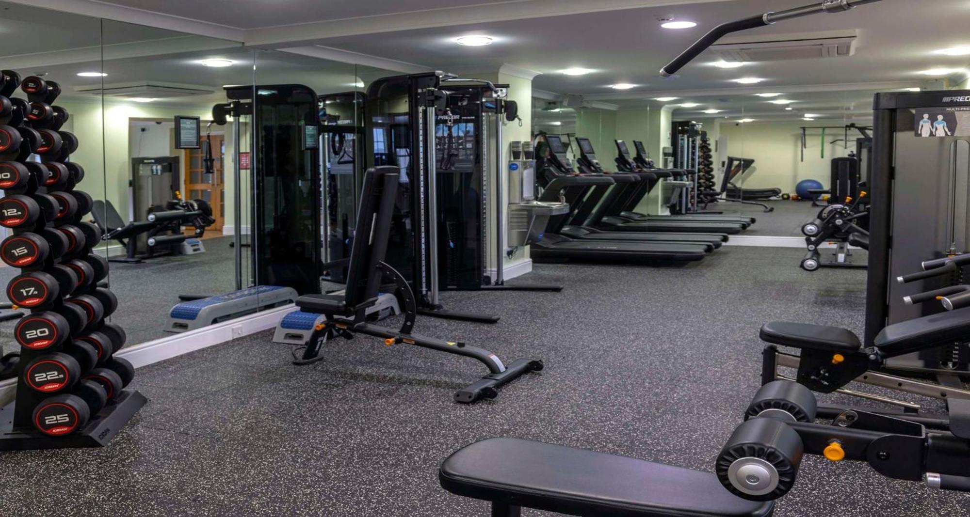 Отель Crowne Plaza East Midlands Airport By Ihg Дерби Экстерьер фото