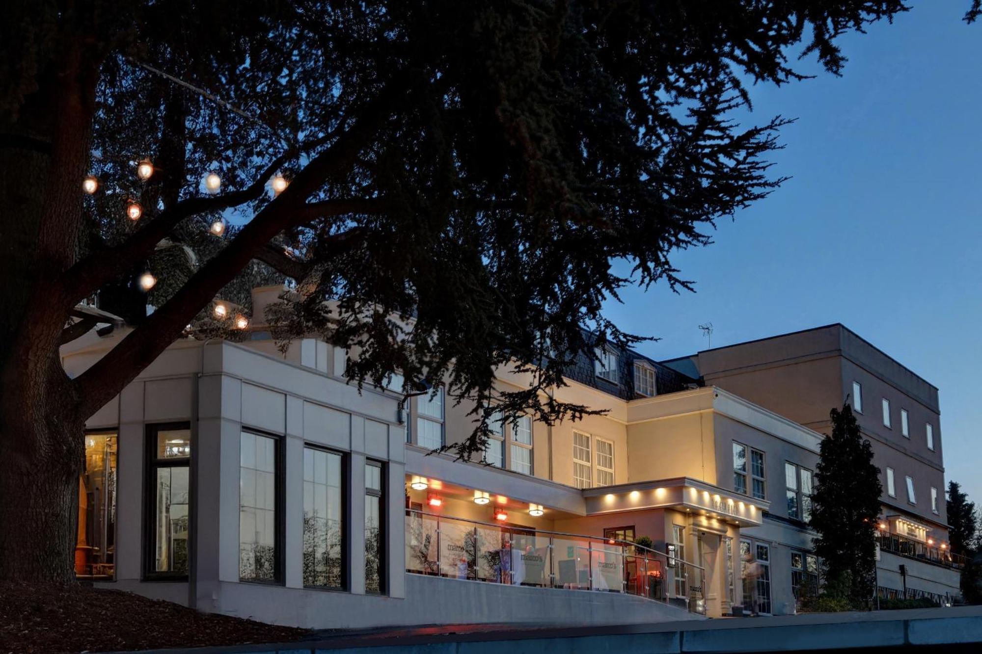 Отель Crowne Plaza East Midlands Airport By Ihg Дерби Экстерьер фото