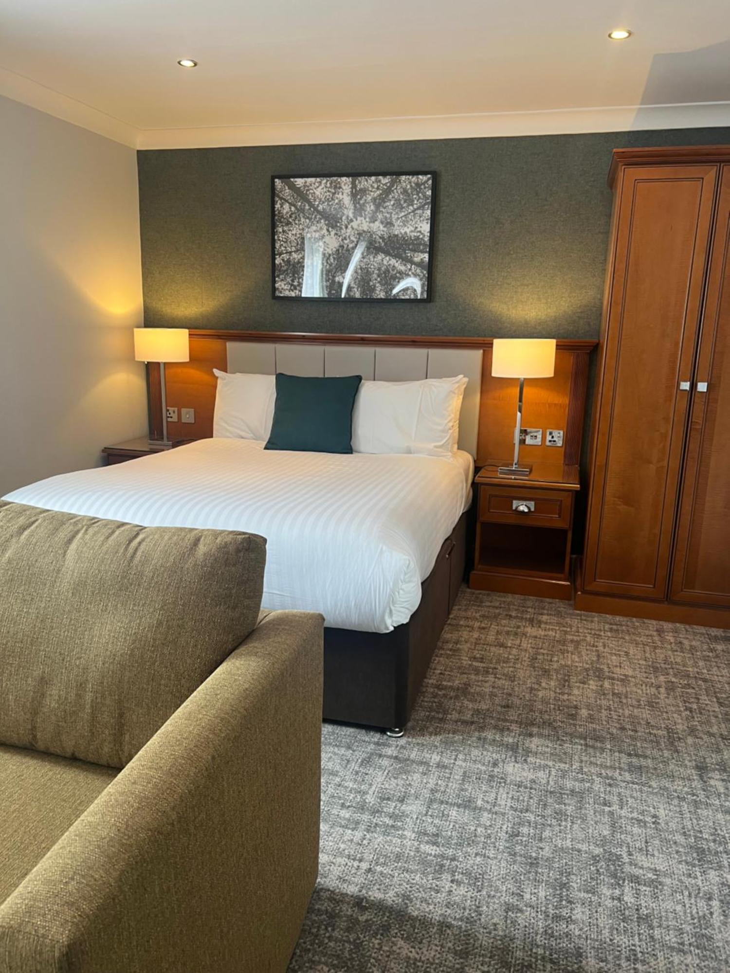 Отель Crowne Plaza East Midlands Airport By Ihg Дерби Экстерьер фото